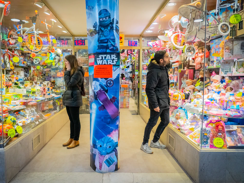 Pet Shop business owner at work