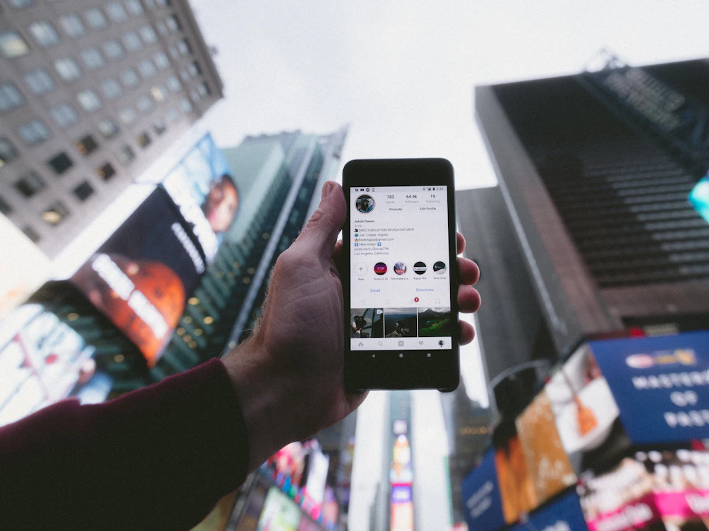 Facebook & Instagram Ads by SoftBar